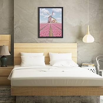 Amazon.co.jp: 風車前のピンクのチューリップ畑 絵画 絵